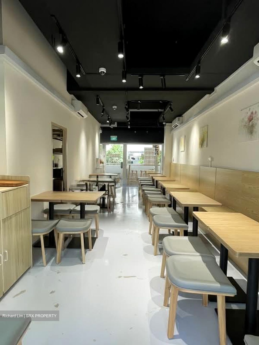 Tanjong Pagar Plaza (D2), Retail #570949481